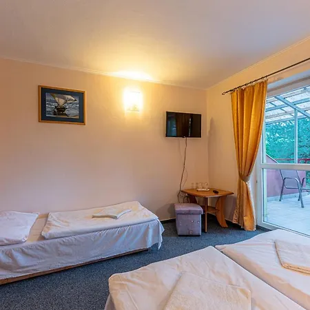 Vendégház Penzion Adak 2*